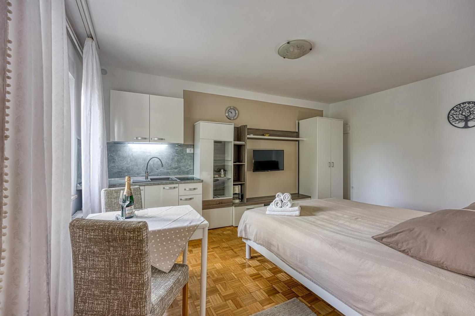 Апартаменти Aparments Jedro&Karlo Пореч Екстер'єр фото